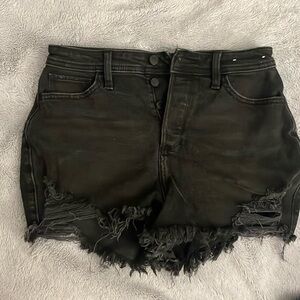 Hollister black sz7 w28 curvy ultra high-rise mom shorts 3”